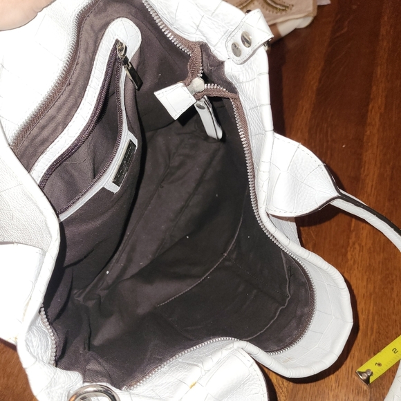 Perfect summer purse! Claudia Firenze large white leather bag! - Picture 4 of 7